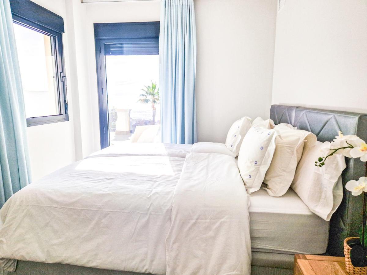 Luxury 2 Bedrooms Apt With Seaview Blue Suite 4104 Manilva Exteriér fotografie
