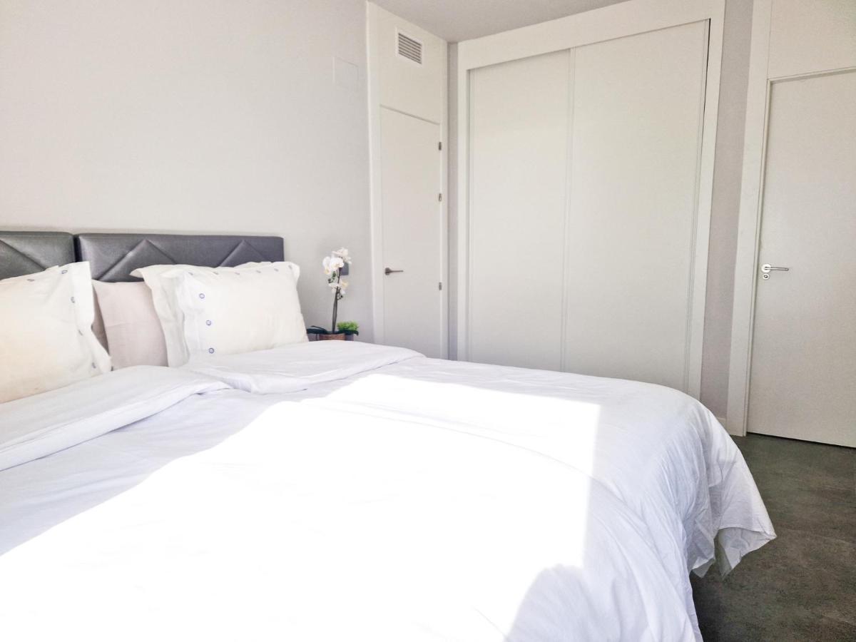 Luxury 2 Bedrooms Apt With Seaview Blue Suite 4104 Manilva Exteriér fotografie