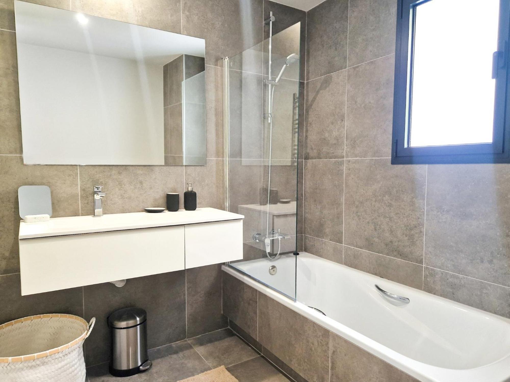Luxury 2 Bedrooms Apt With Seaview Blue Suite 4104 Manilva Exteriér fotografie